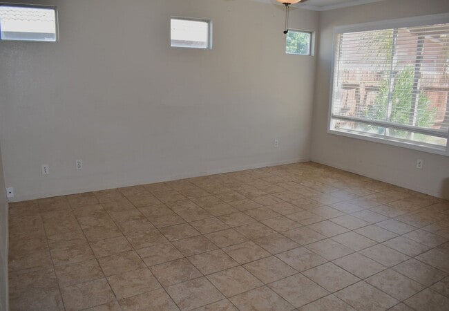 Building Photo - 6620 Verandah Ct