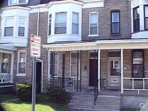 Building Photo - 246 W Jackson St