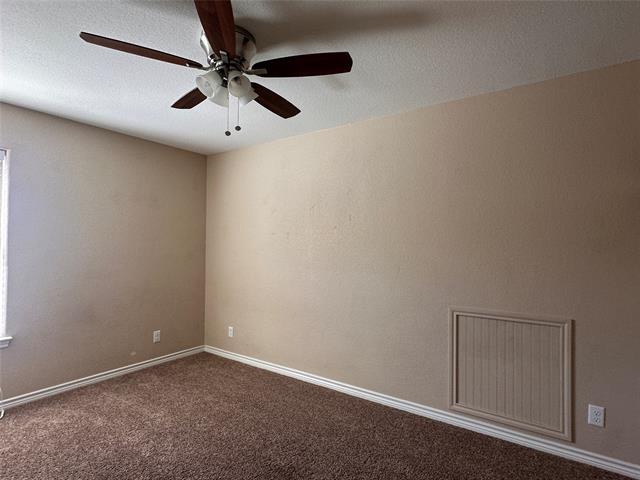 Building Photo - 4428 Westridge Dr