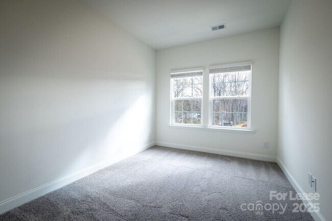 Building Photo - 5021 Cherry Gum Ct