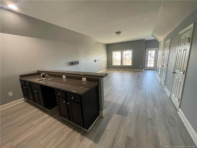 Building Photo - 86 Marquis Dr