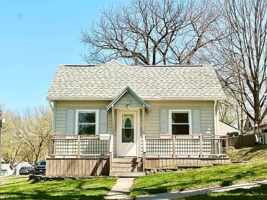 Building Photo - 808 Hickory St
