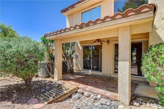 Building Photo - 5481 Painted Mirage Rd