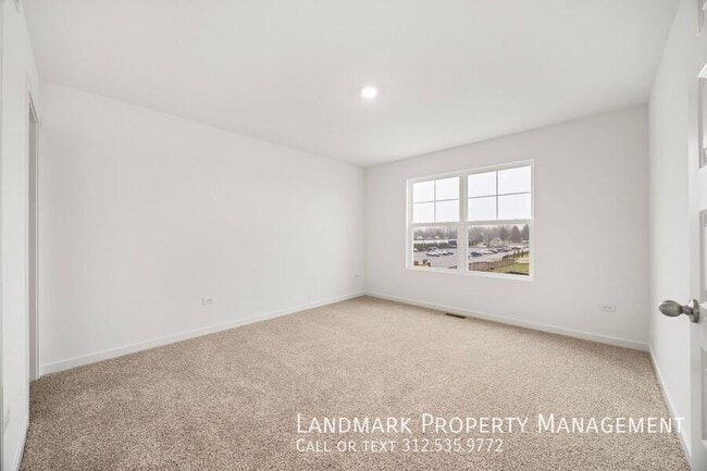 Building Photo - 6367 Ulster Dr