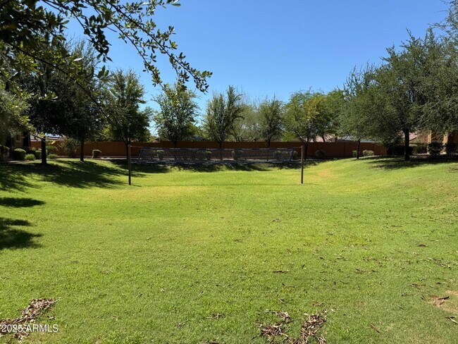 Building Photo - 2062 E Heartwood Ln