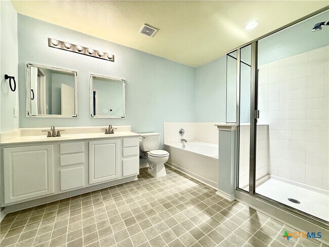 Building Photo - 5508 Tabby Cove