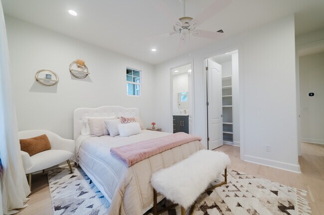 Building Photo - 7337 Corte TOMILLO