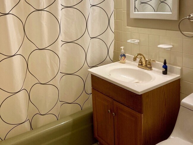 Building Photo - 205 Independence Ave