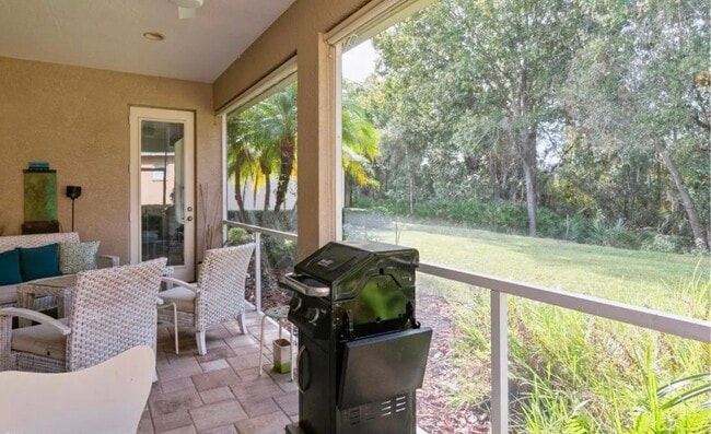 Building Photo - 7314 Meeting St