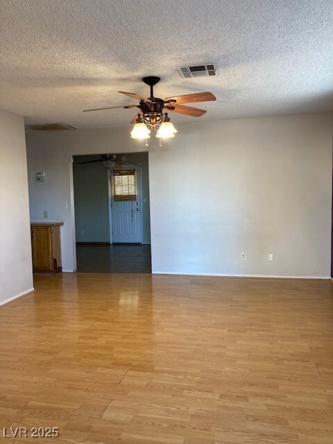 Building Photo - 1313 Price St