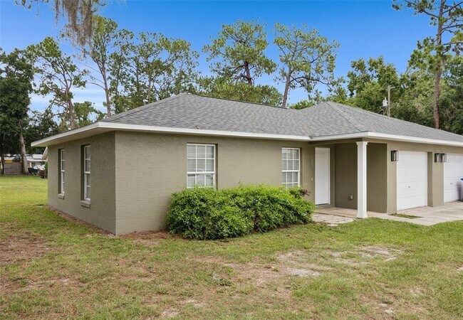 Building Photo - 1105 N Rockingham Ave