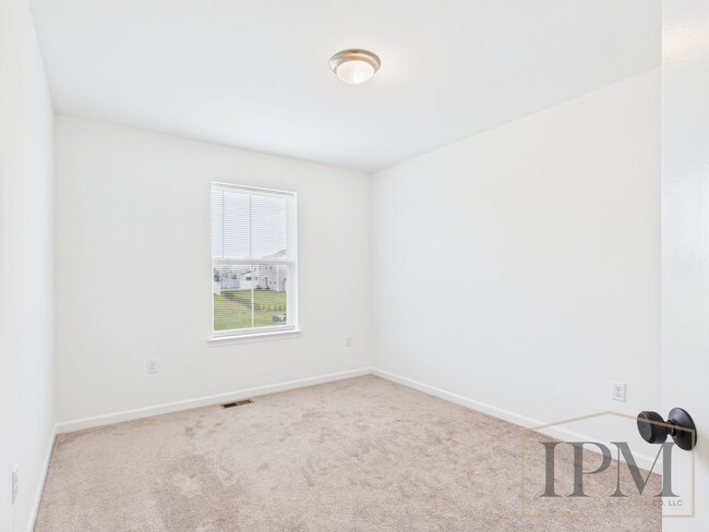 Building Photo - Coming Soon - Stunning 4 Bedroom, 2.5 Bath...