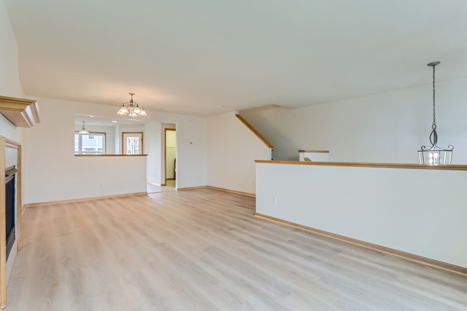 Building Photo - 15150 Fanning Dr N