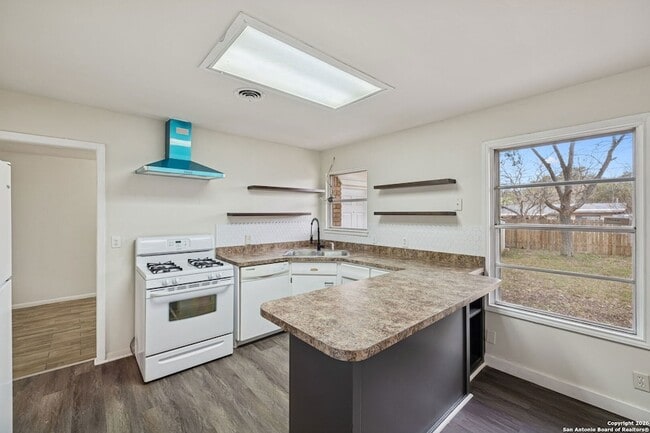 Building Photo - 4627 Allegheny Dr