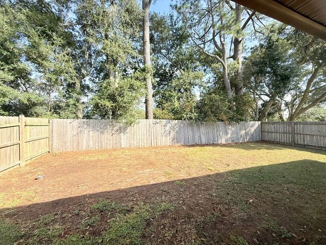 Building Photo - Gorgeous 3-Bedroom Home - Hawk’s Landing