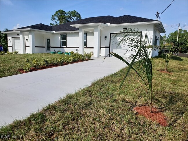 Building Photo - 5444 Billings St