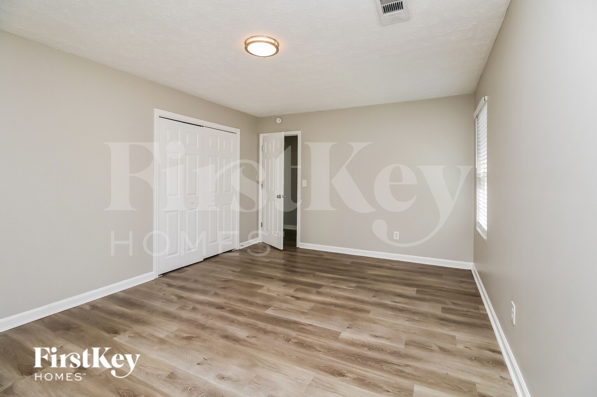 Building Photo - 55 Bramble Bush Trail