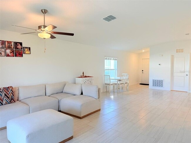 Building Photo - 35080 Brackett Bnd