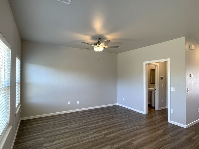 Building Photo - 13517 Blue Jacket Dr