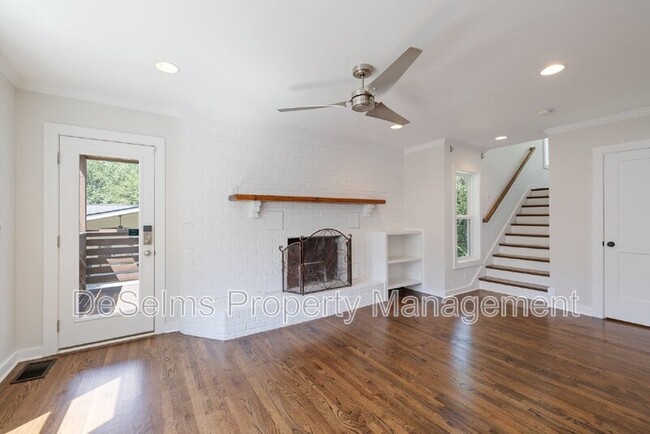 Building Photo - 227 53rd Ave N