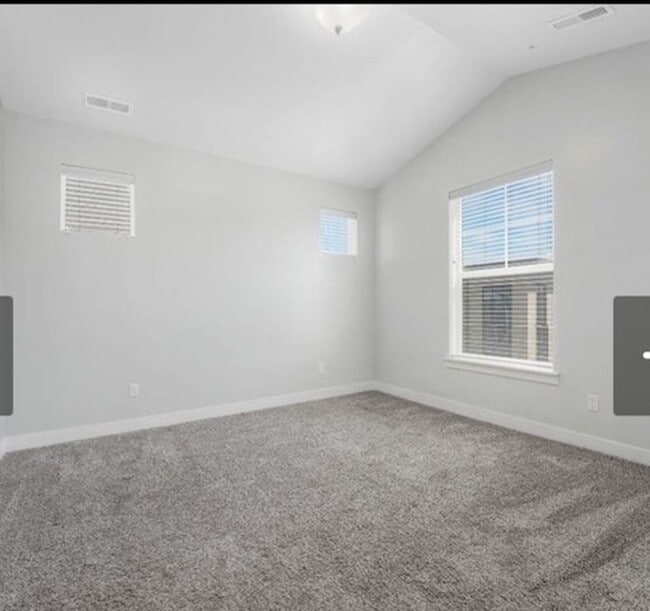 Building Photo - Uga-3723 W 2280 N #C302 Lehi, UT 84043