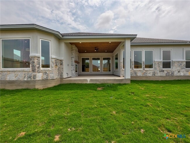 Building Photo - 505 Magan Ln