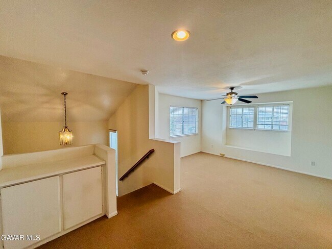 Building Photo - 3108 Tourmaline Ln