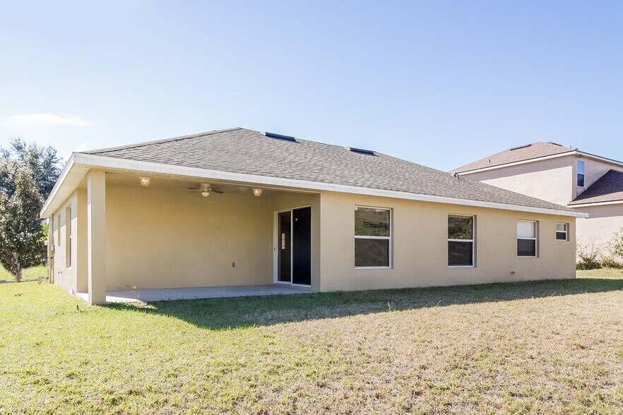 Building Photo - 13013 Baybrook Ln