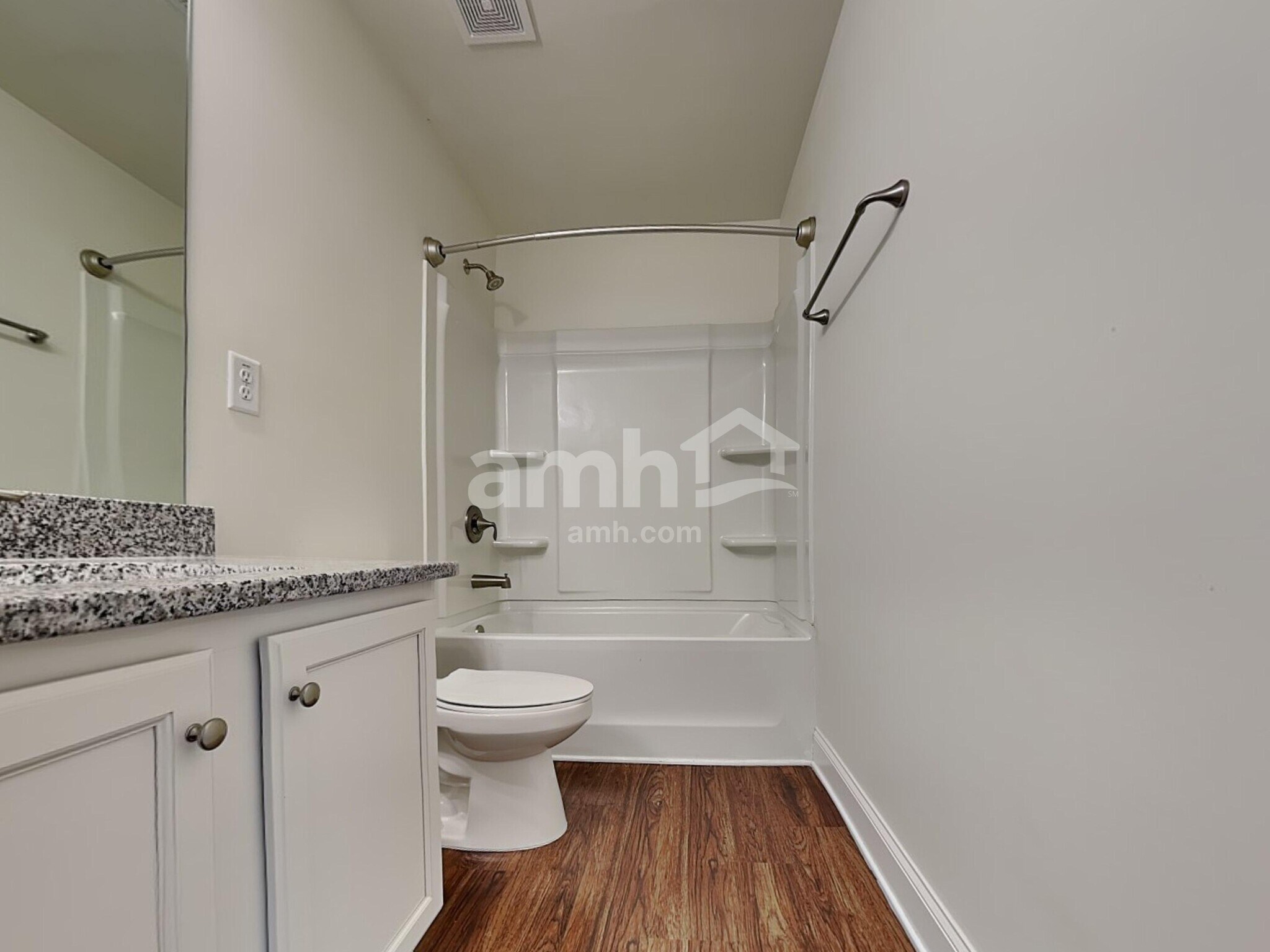 Building Photo - 2854 Chapel Hill Rd