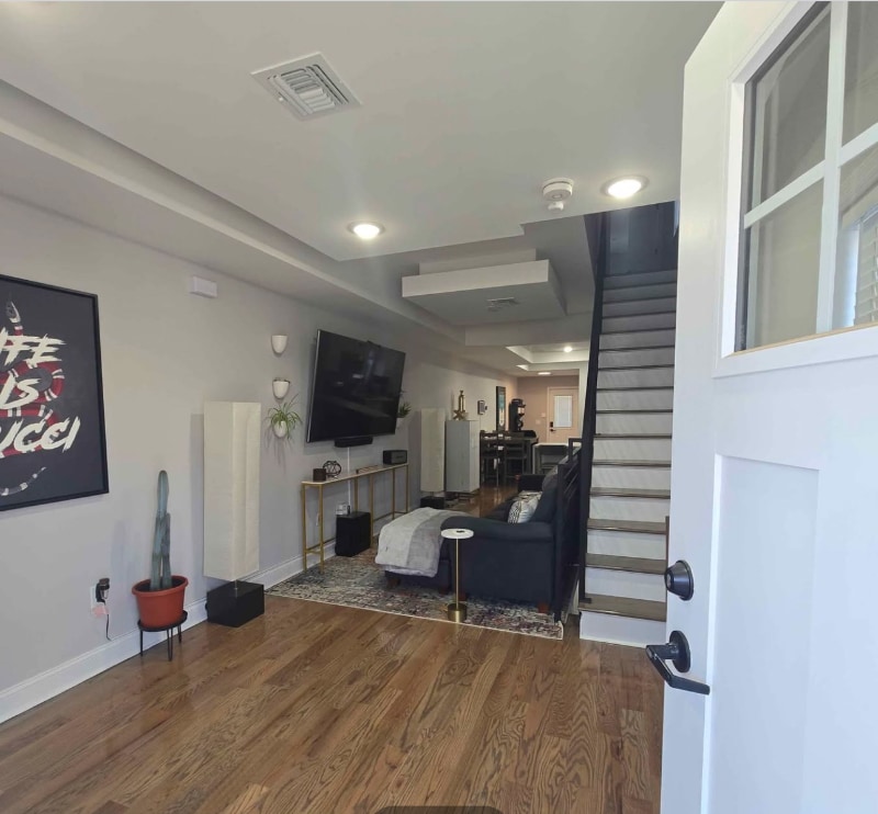 Building Photo - 117 Winslow Pl