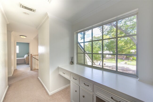 Building Photo - 1210 Shannon Valley Dr