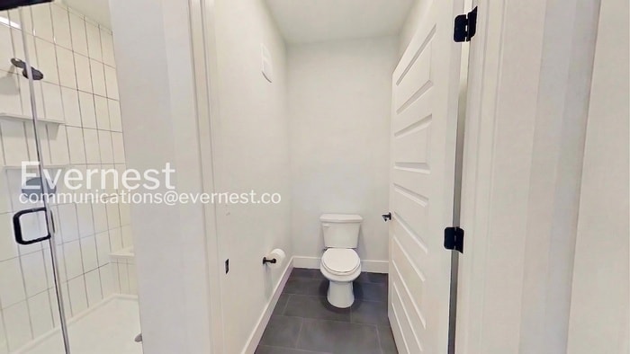 Building Photo - 2220 Webberville Rd