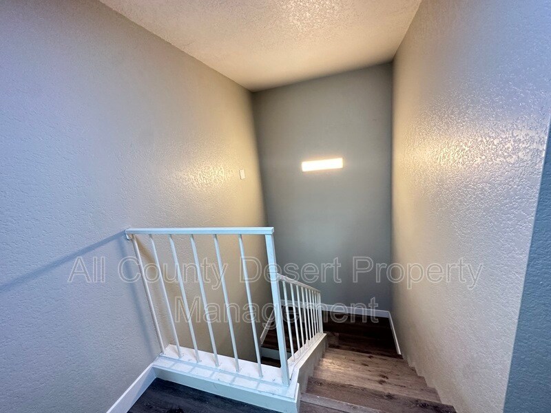 Building Photo - 74621 Shadow Hills Rd