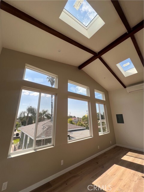 Building Photo - 4838 Gundry Ave