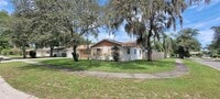 Building Photo - 420 Green Arbor Dr