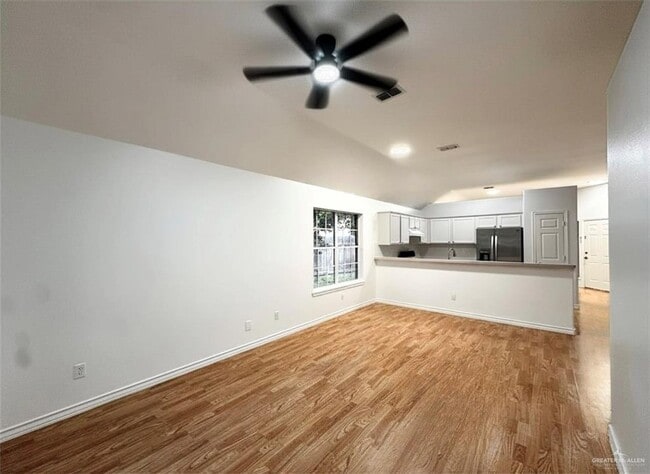 Building Photo - 19 N 47th St