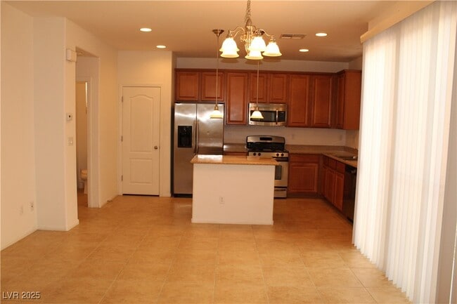 Building Photo - 9052 Stone Cabin Ct