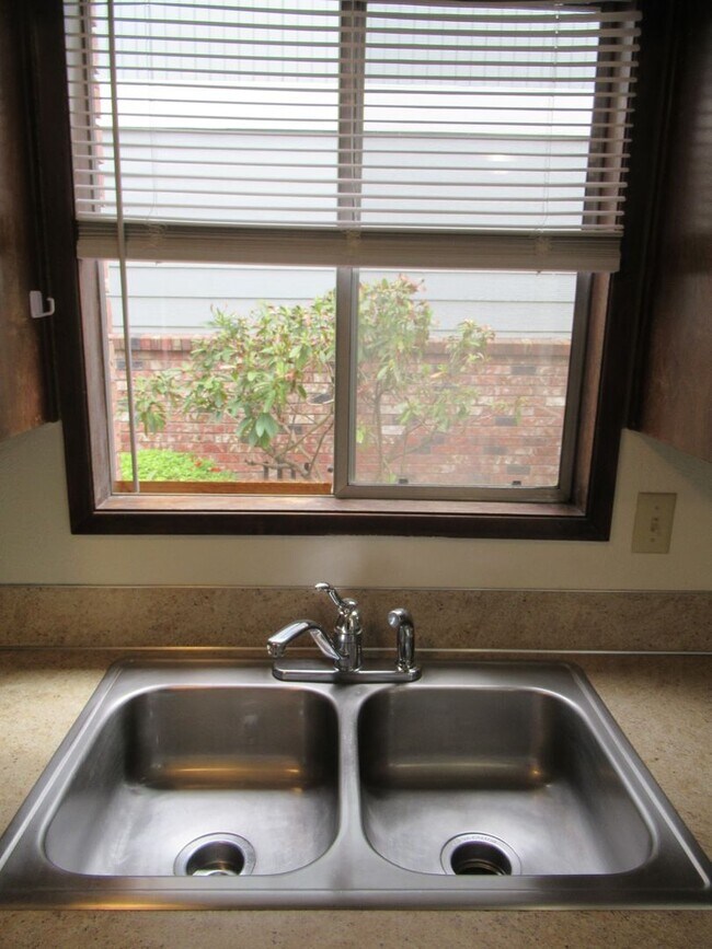 Building Photo - One Bedroom Apartment by Bush Park