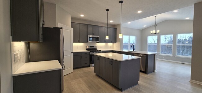 Building Photo - 3375 Buckeye Trl