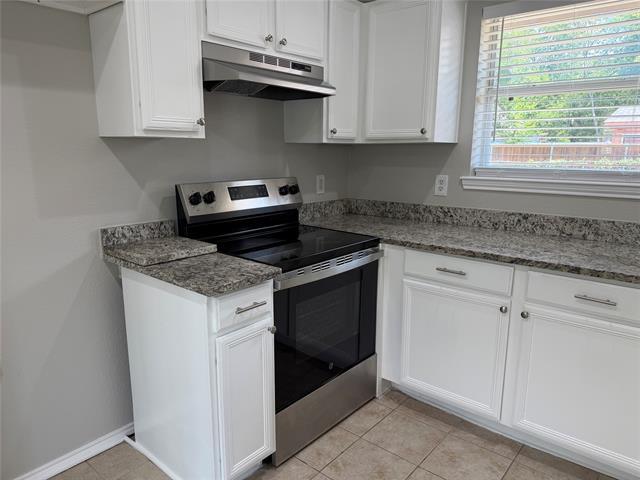 Building Photo - 12905 Kleberg Rd