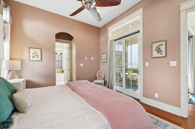 Building Photo - 616 Sandgrass Boulevard