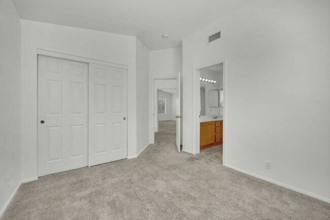 Building Photo - 168 Herbie Ln