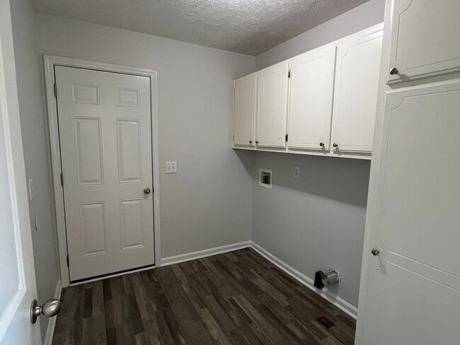 Building Photo - 1607 Galston Ct