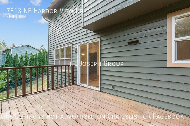 Building Photo - 3-bedroom, 3.5-bathroom charmer in Poulsbo!