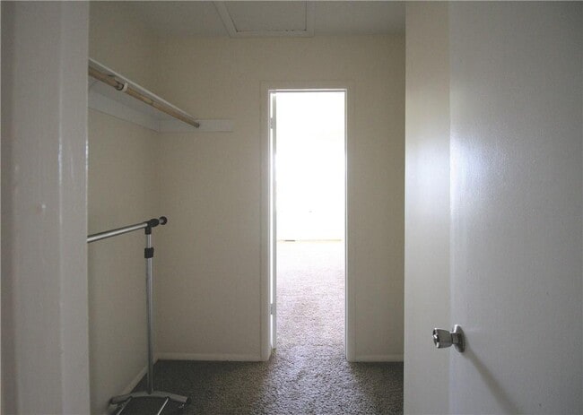 Building Photo - 2507 Whispering Hills Dr
