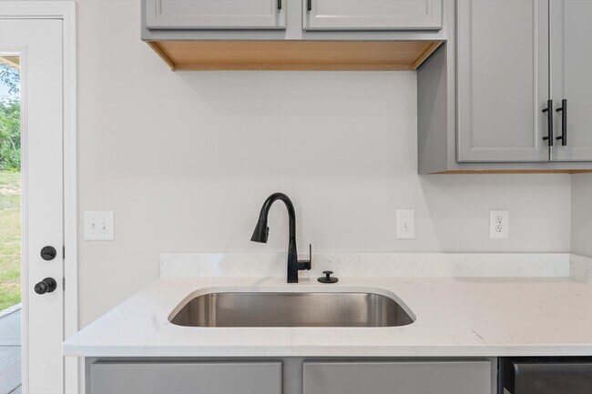 Building Photo - Jasper New Construction Floor Plan for Rent
