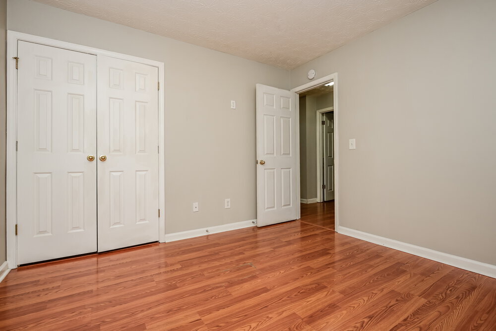 Building Photo - 10 Belmont Park Ln