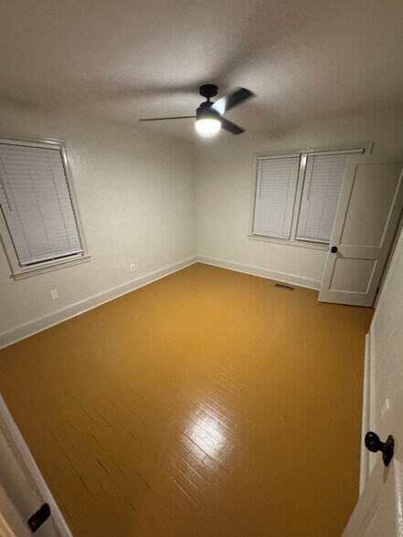 Building Photo - 1310 Sparkman St SW