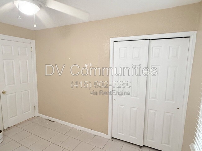 Building Photo - 776 27th Ave N