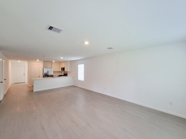 Building Photo - 25588 Rose Creek Dr